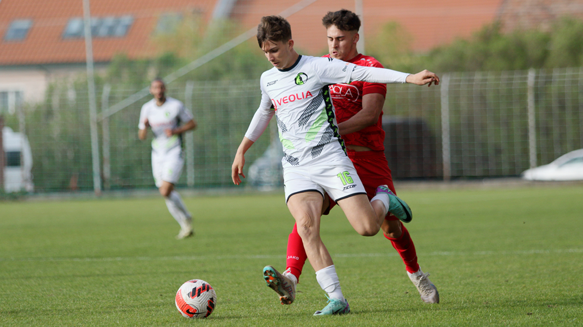 BSC 2324 NBIII 22F CAOLA SC SOPRON BUDAORS 2 1 BORITO
