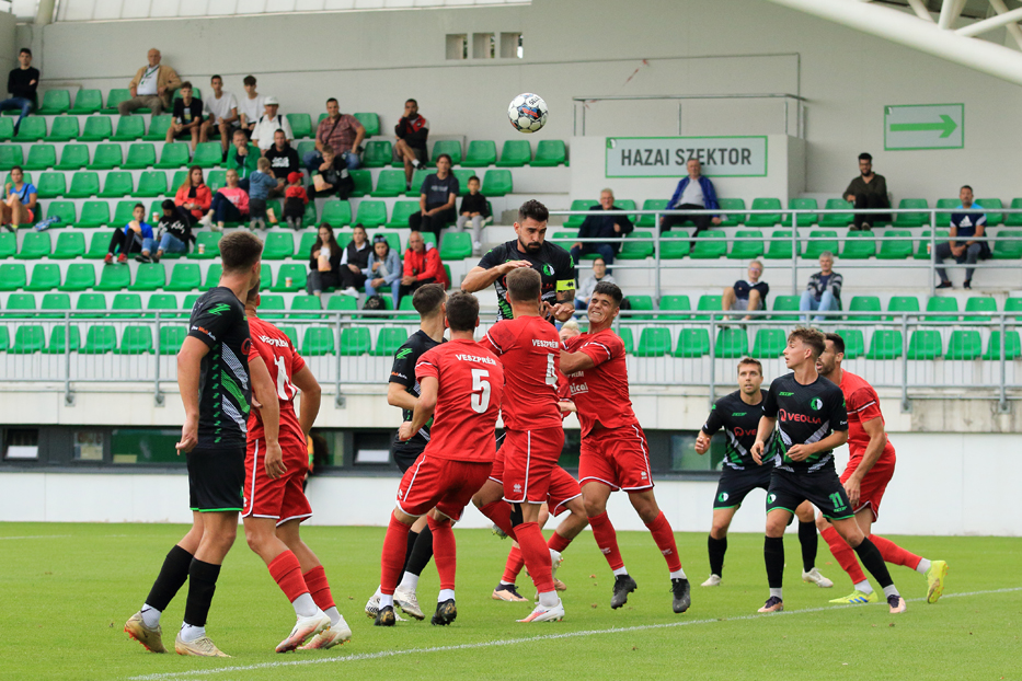 BSC 2324 NBIII 5F BUDAORS VLS VESZPREM 1 3 BORITO