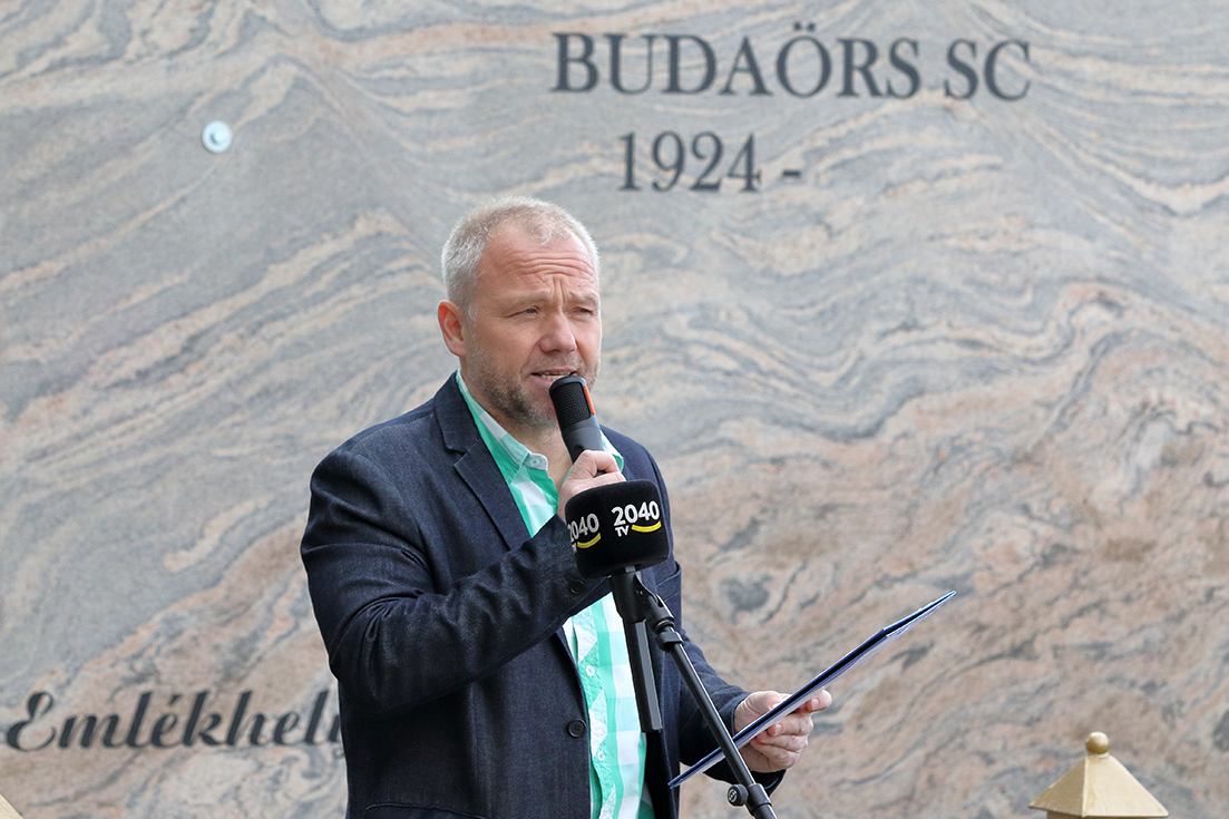 BSC 2425 CENTENARIUMI UNNEPSEG BENKO TAMAS