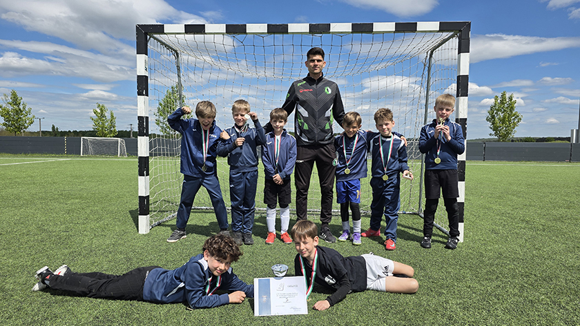 U13–U8: tornagyőzelem, felemás derbik