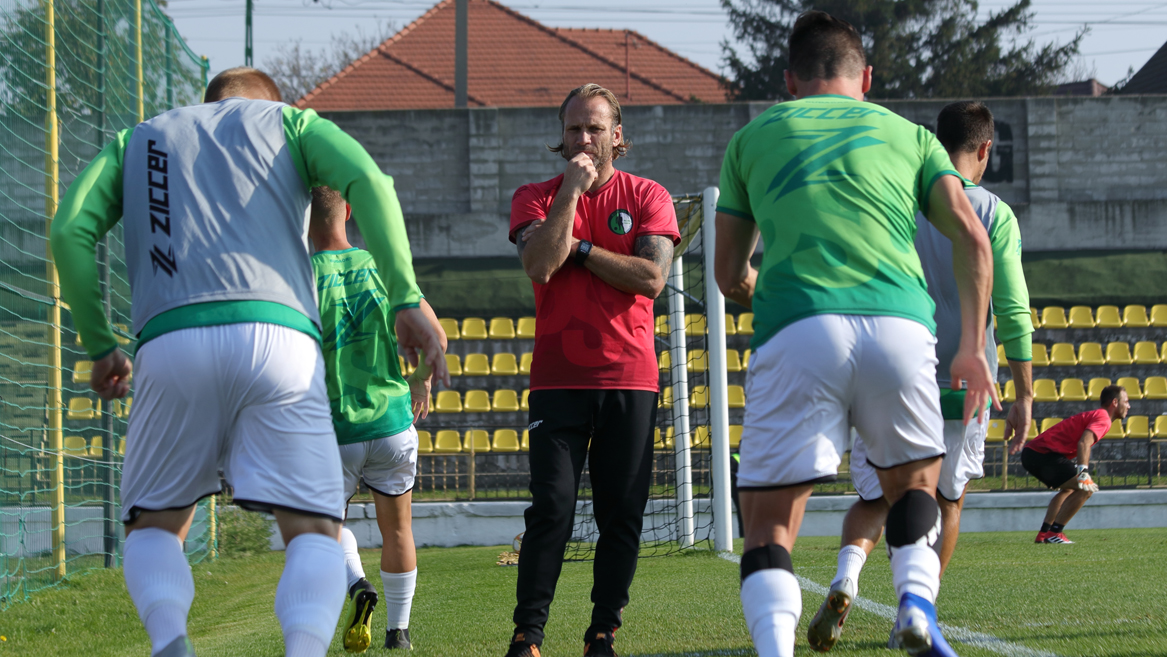 Márkus Tibor: Kint vagyunk a gödörből
